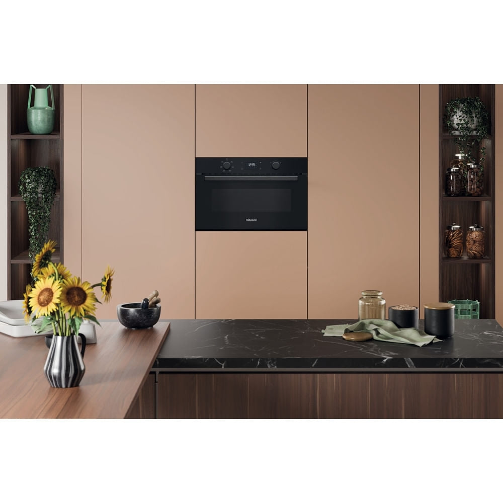 Hotpoint HPD 254CR BUK Built-In Microwave with Grill, Black - image 4