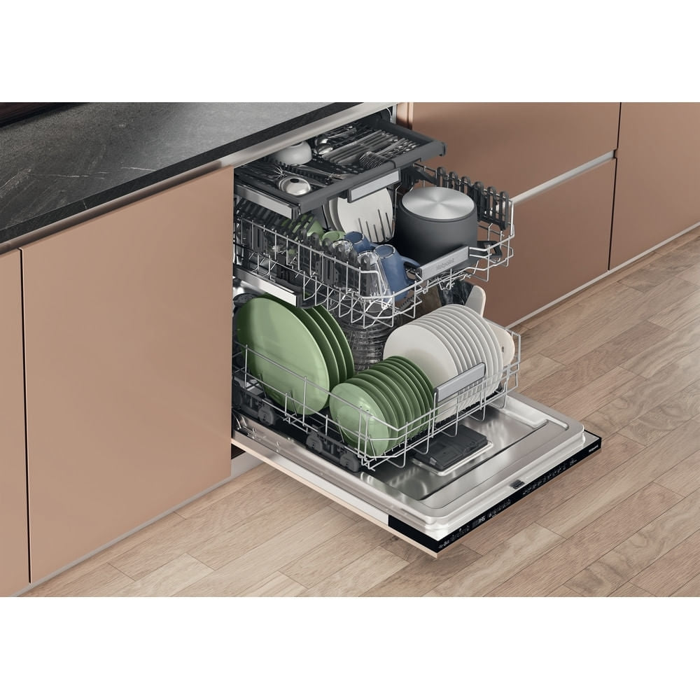 Hotpoint H7IHP42LUK Fully Integrated Dishwasher, 15 Place Settings, C Rated - image 19