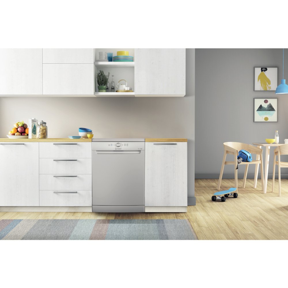 Indesit - image 1