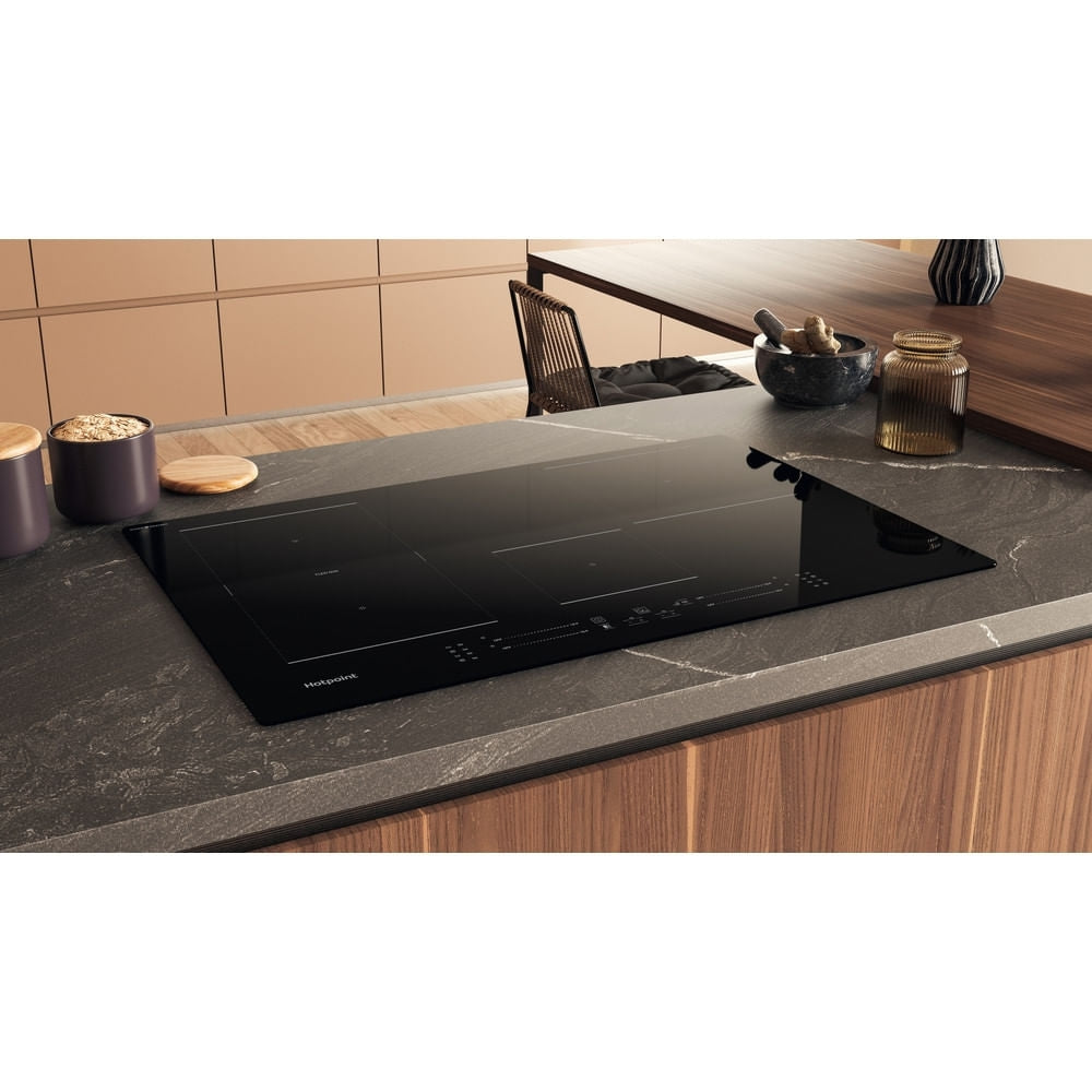 Hotpoint TS6477CCPNE 77cm CleanProtect Induction Hob, Black - image 4
