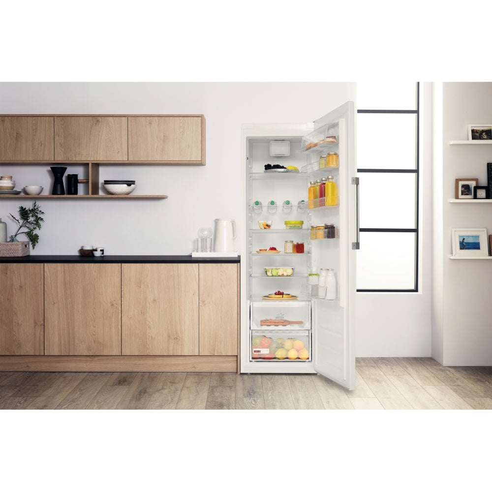 Hotpoint SH6A2QWRUK Tall Larder Fridge, White, E Rated - image 9