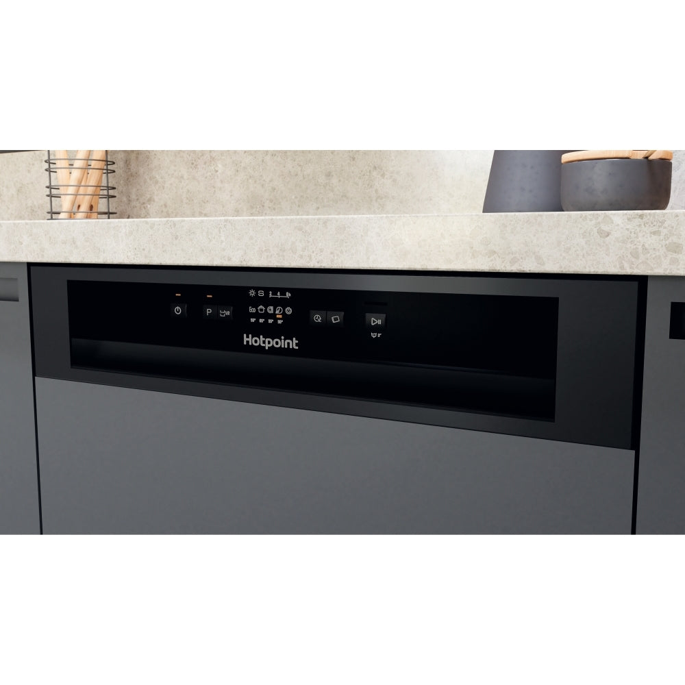 Hotpoint H3BL626BUK Semi Integrated Dishwasher, 14 Place Settings, E Rated - image 2