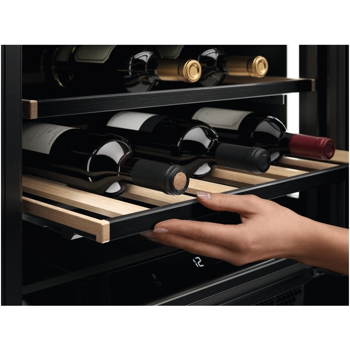AEG AWS4052B5B Wine Cooler - product image 5