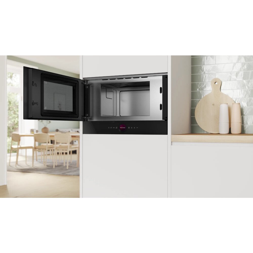 Bosch BFL7221B1B Series 8 Microwave - product image 3