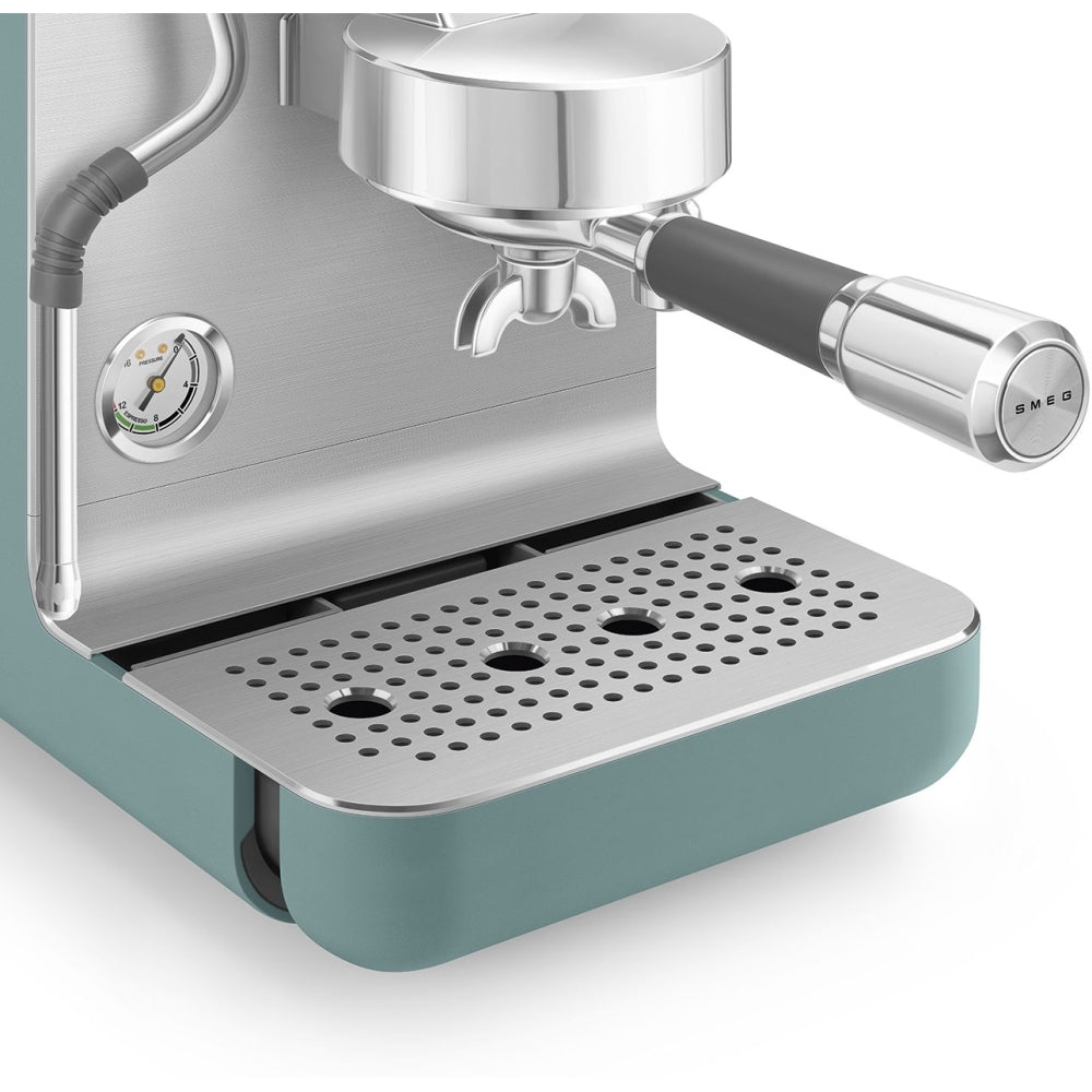Smeg EMC02EGMUK Mini Pro Espresso Coffee Machine - product image 4