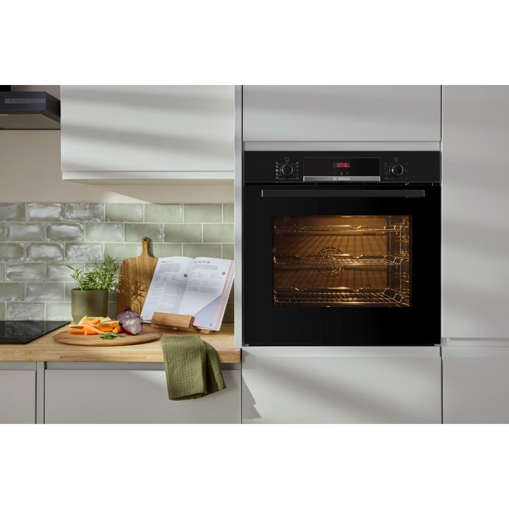 Bosch HQA534BB3B Series 4 Oven - product image 5