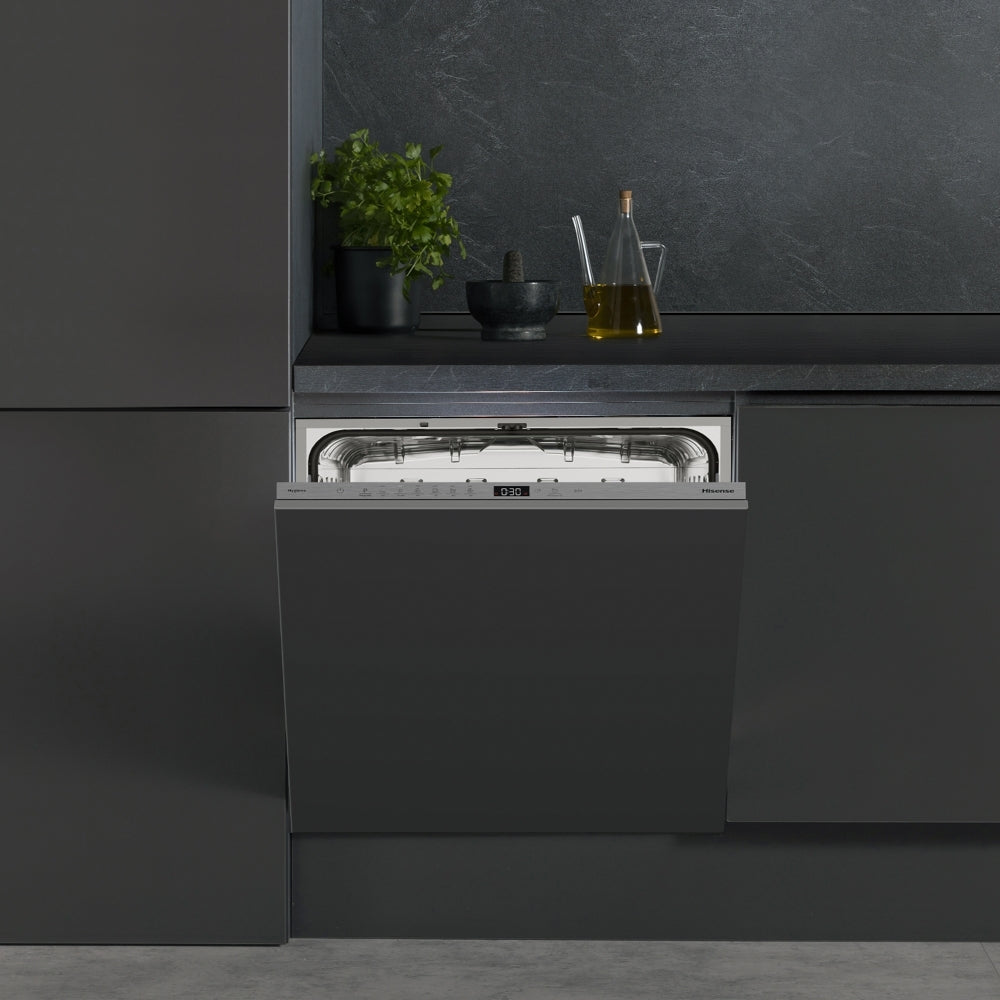 Hisense HV642C65UK Integrated Dishwasher - product image 15