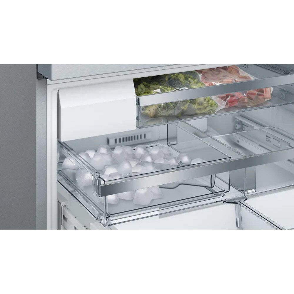 Bosch KFF96PIEP Series 8 Fridge Freezer - product image 9