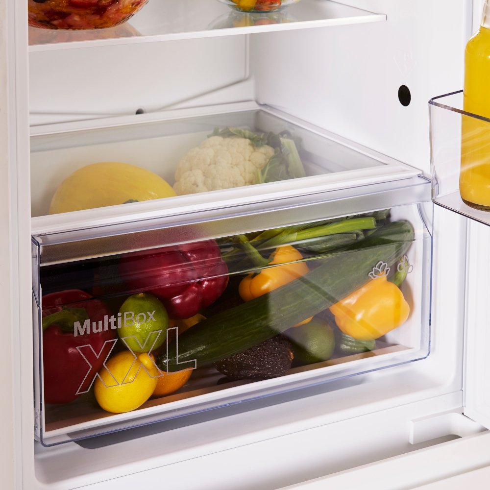 Bosch KIN96NSE0G Series 2 Fridge Freezer - product image 12