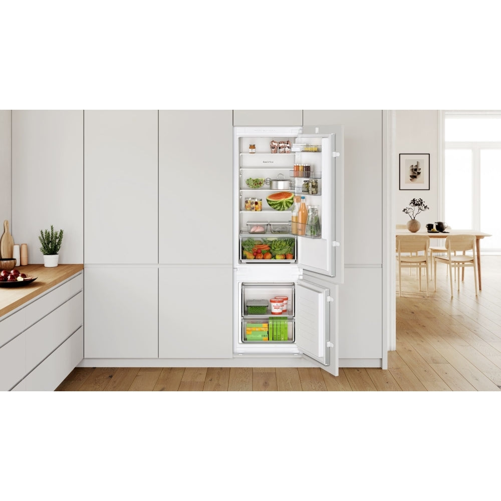 Bosch KIV87NSE0G Series 2 Fridge Freezer - product image 2