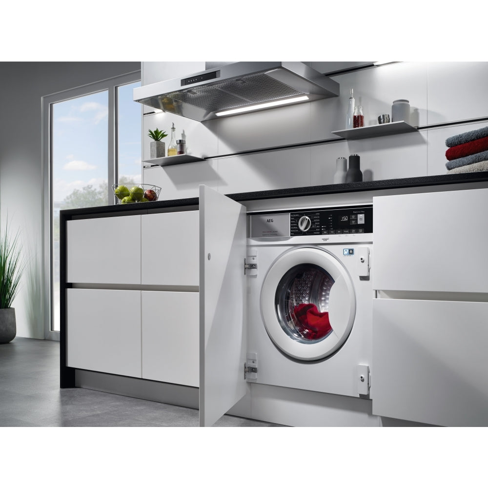 AEG L7WE74634BI 7000 ProSteam� Integrated Washer Dryer - product image 3