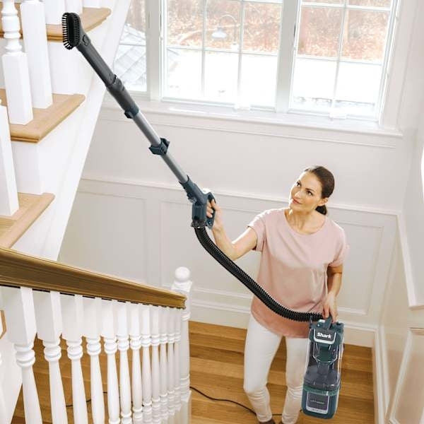Shark LA791UKT Upright Vacuum Cleaner - product image 2