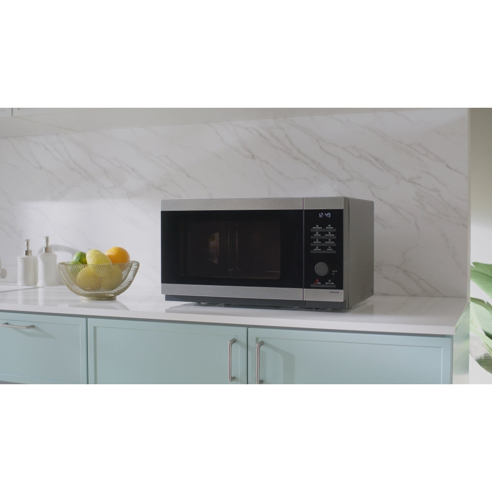 Samsung MS32DG4504ATE3 Microwave - product image 7