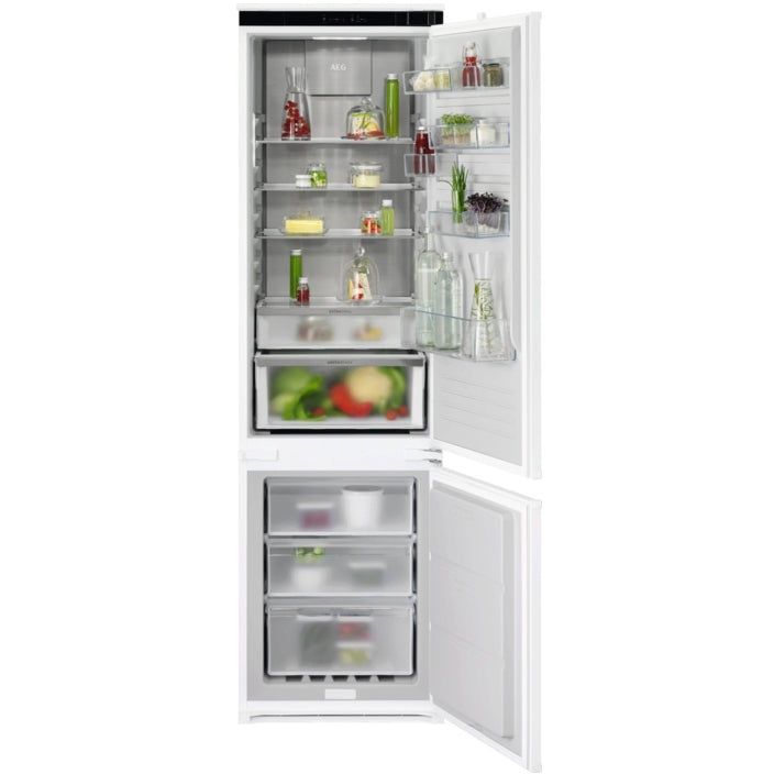 AEG NSC8M192DS Fridge Freezer - product image 1