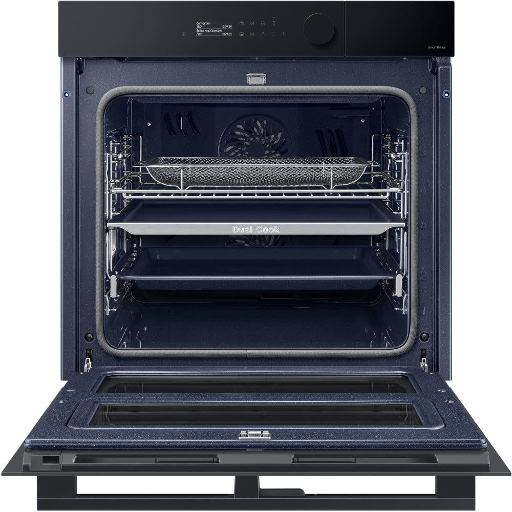 Samsung Series 5 NV7B5775XAK Smart Oven - product image 3