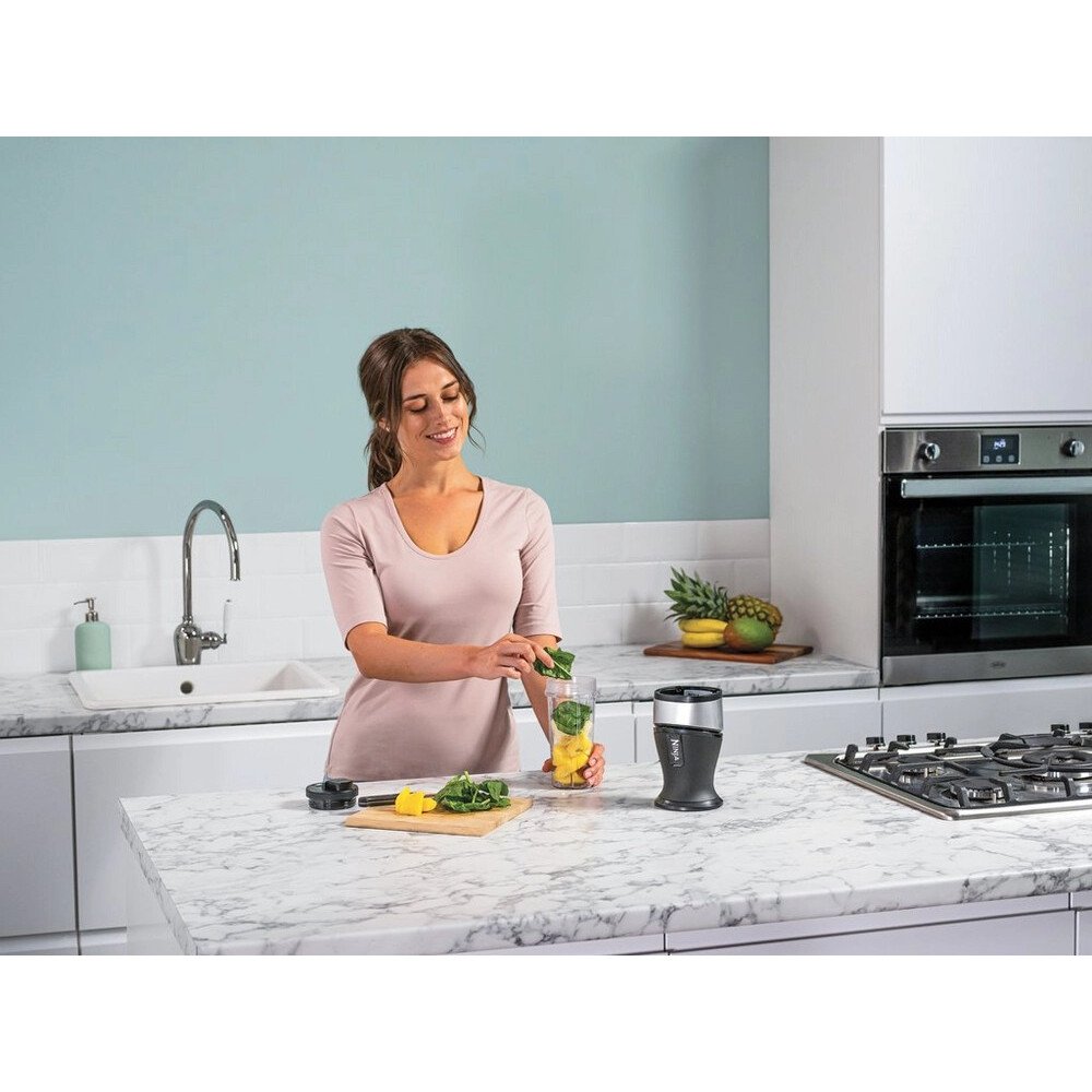 Ninja QB3001UKS Nutri Slim Blenders & Smoothie Maker - product image 3