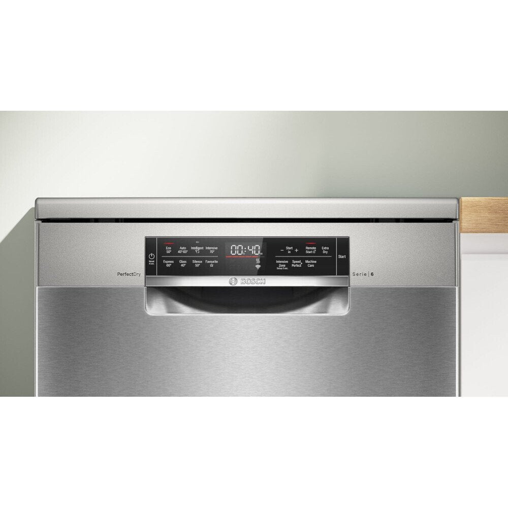 Bosch SMS6TCI02G Series 6 Dishwasher - product image 3