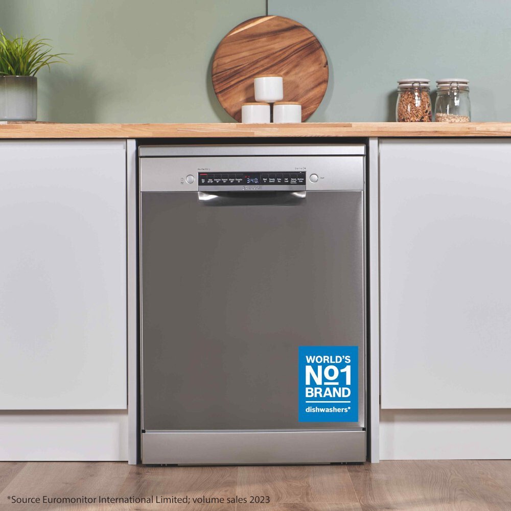 Bosch SMS6ZCI10G Series 6 Dishwasher - product image 3