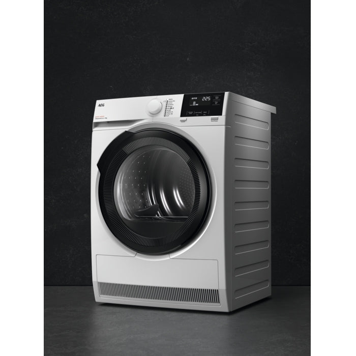 AEG TR818P4B 8000 AbsoluteCare� Tumble Dryer - product image 3