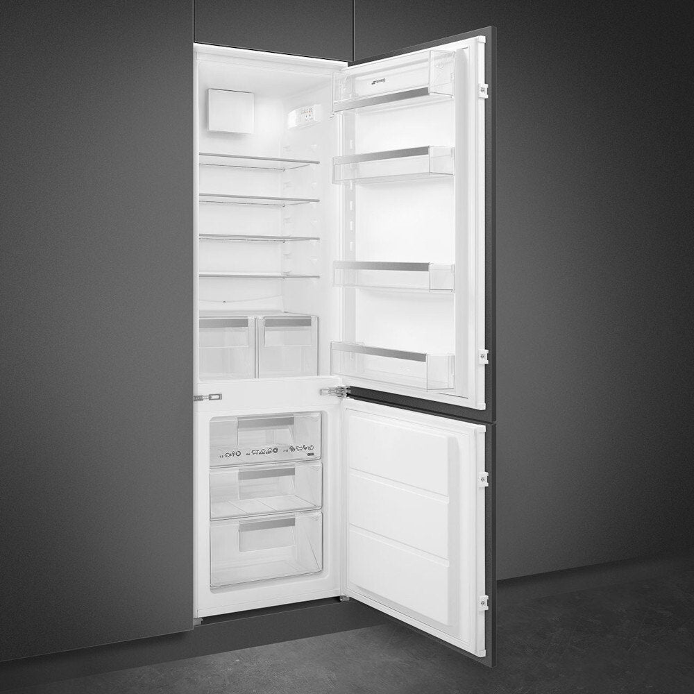 Smeg UKC81721E Fridge Freezer - product image 2