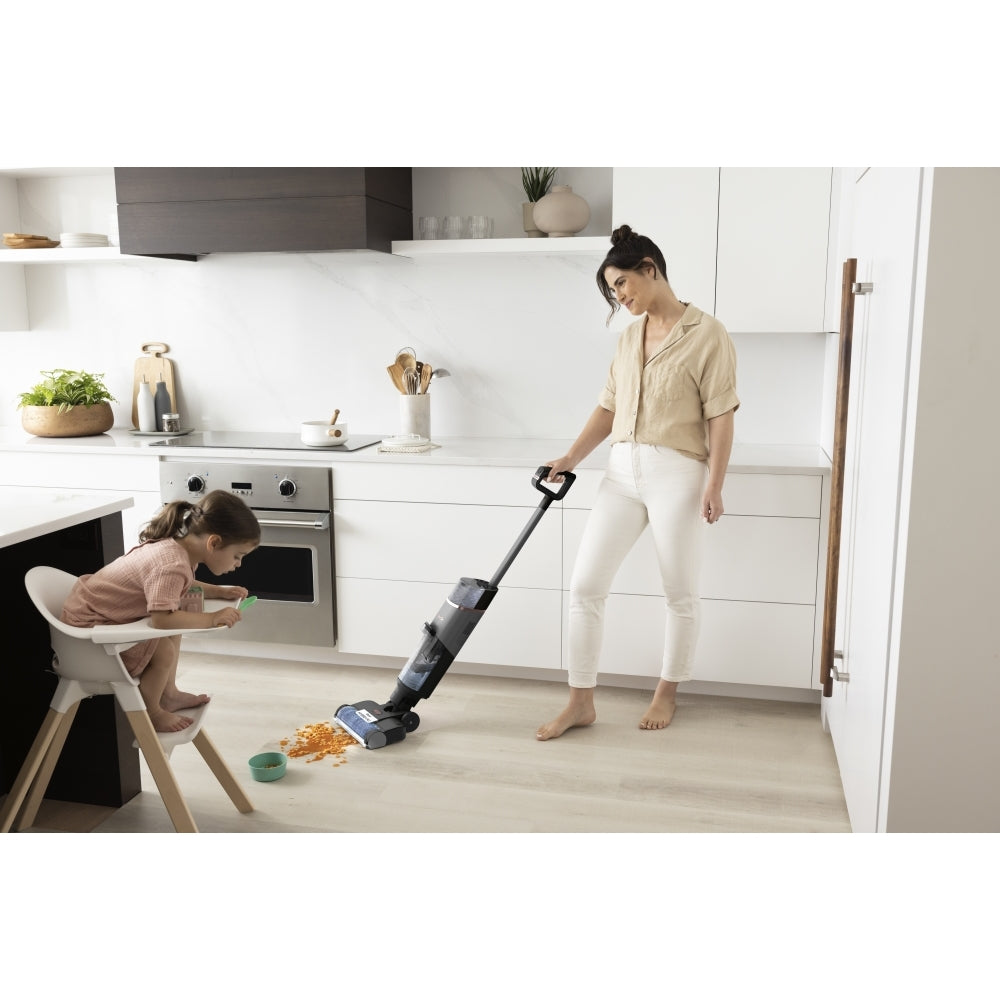 Shark WD210UK HydroVac Cordless Hard Floor Cleaner - product image 17
